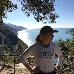 Meet your Posher, Madeline